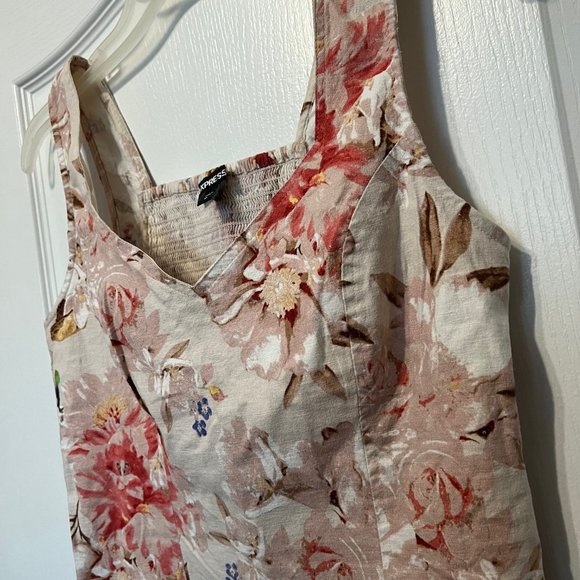 Express-Floral-Cropped-Sleevless-Fall-Add Blazer-Size Medium-Stretch-Lined - Picture 2 of 10